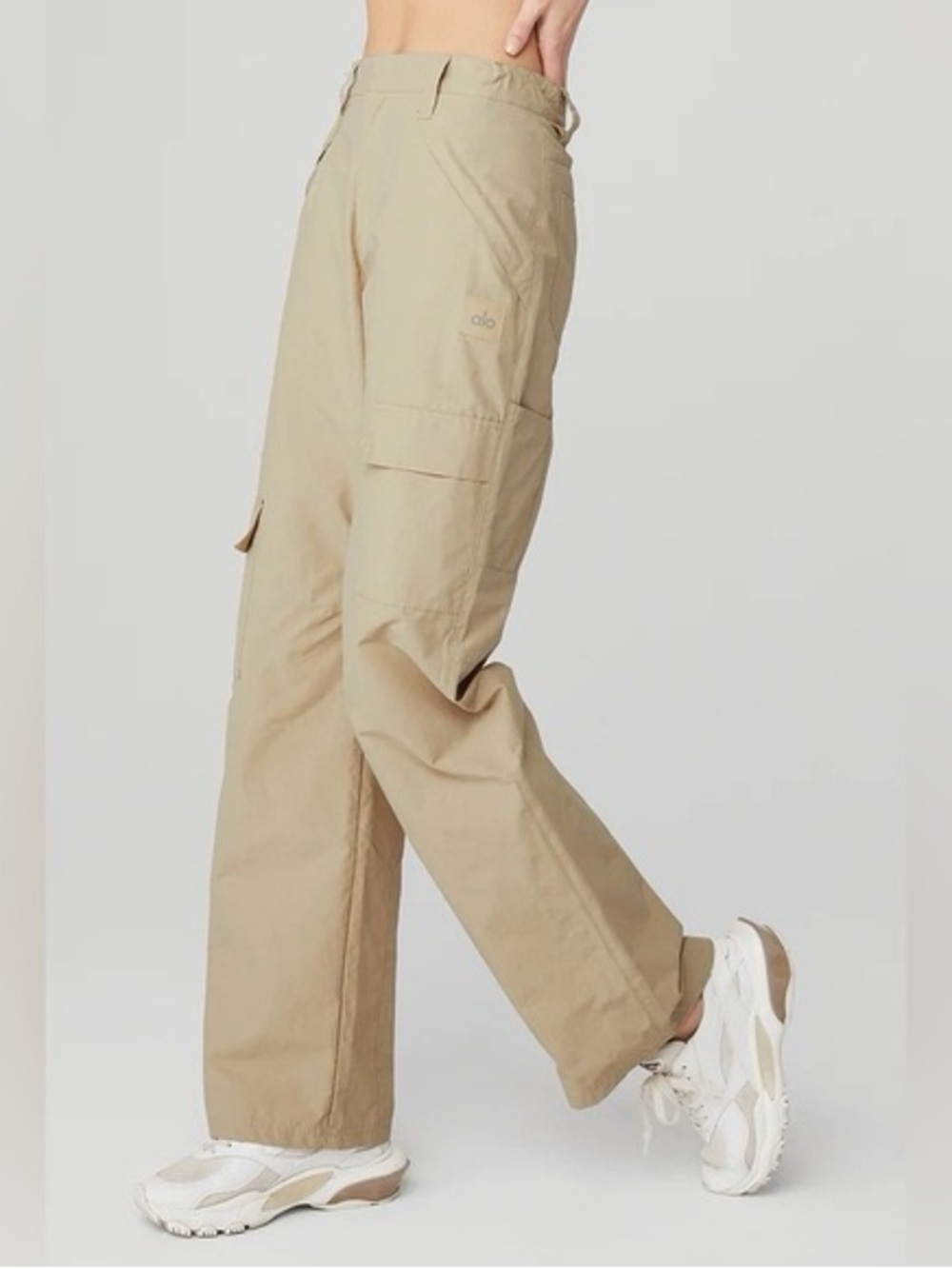 ALO Yoga the Edge Trouser - California Sand